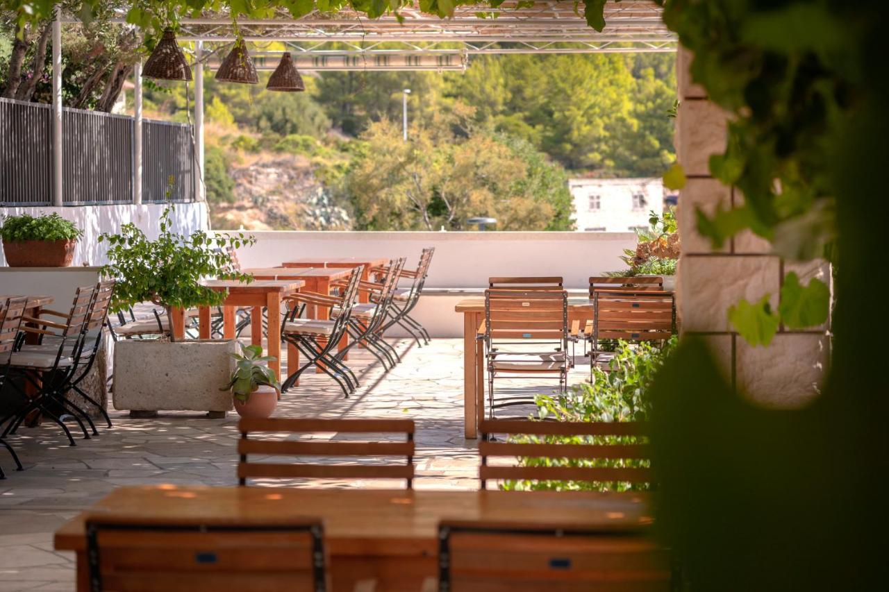 Pansion Marjan Hotel Завала Екстериор снимка