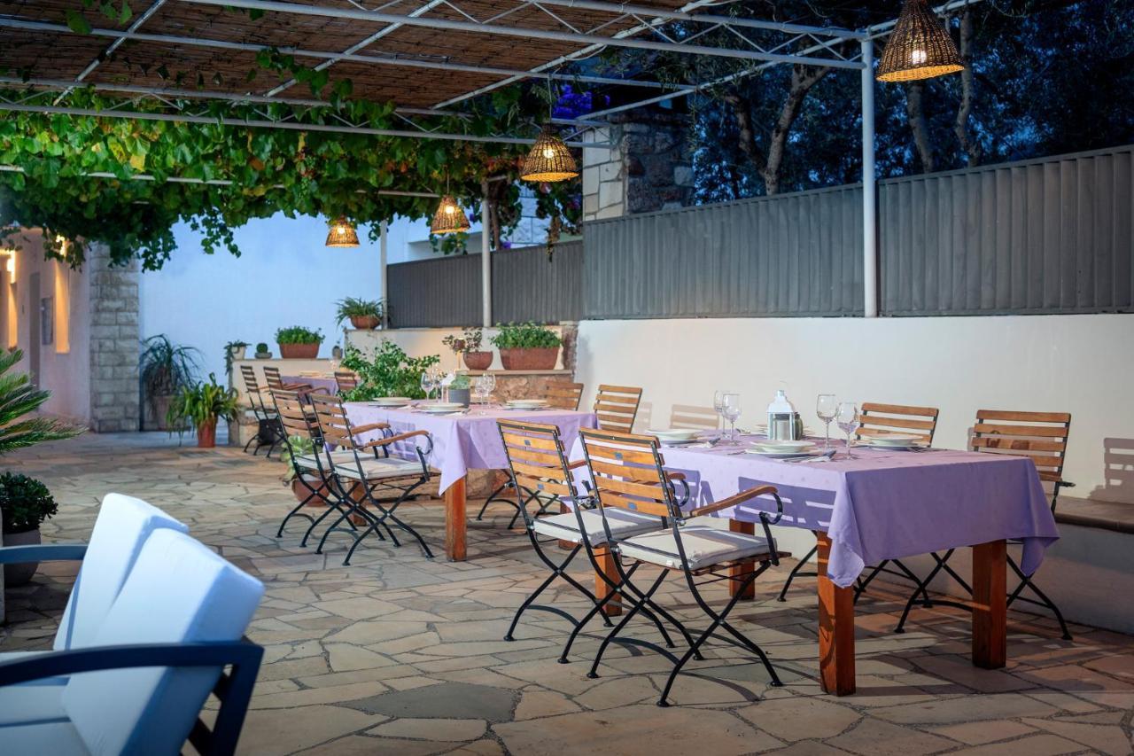Pansion Marjan Hotel Завала Екстериор снимка