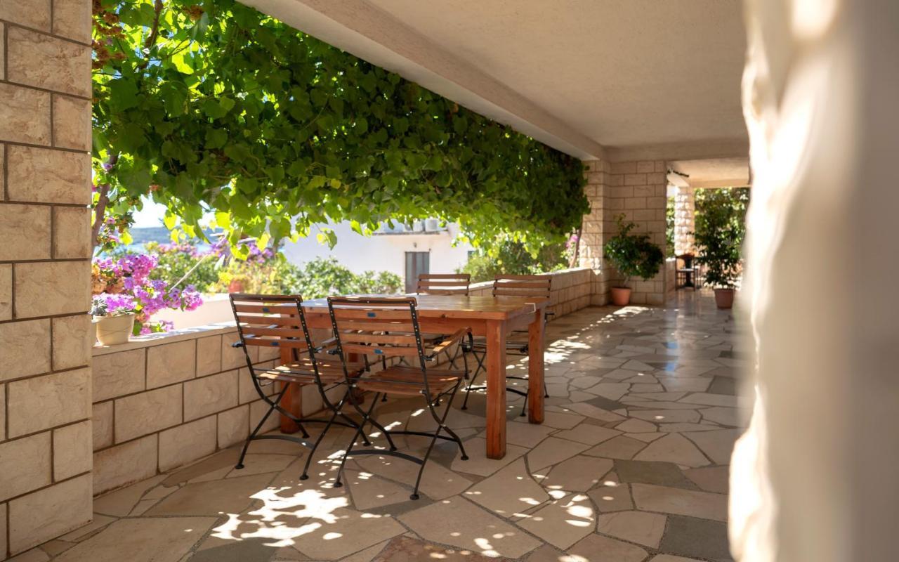 Pansion Marjan Hotel Завала Екстериор снимка